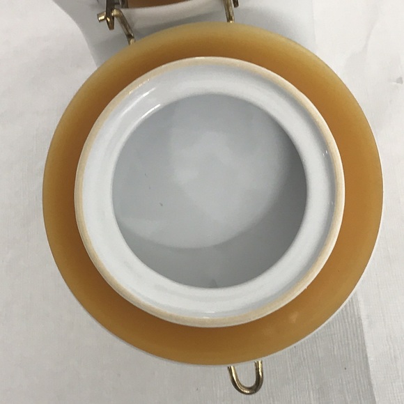 The King of Sweden Kitchen Canister 7” X 5” - Picture 4 of 10